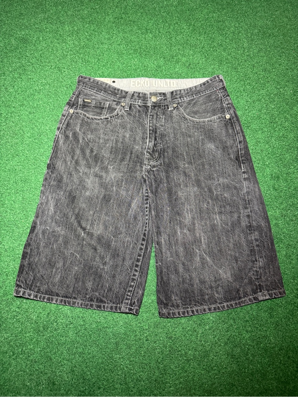 Vintage 90s Y2K Ecko Baggy Jorts, Black Jean Shorts Affliction Cross (Size 34)